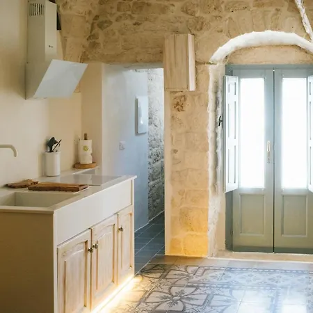 Casa Sotto L'arco Feriehus